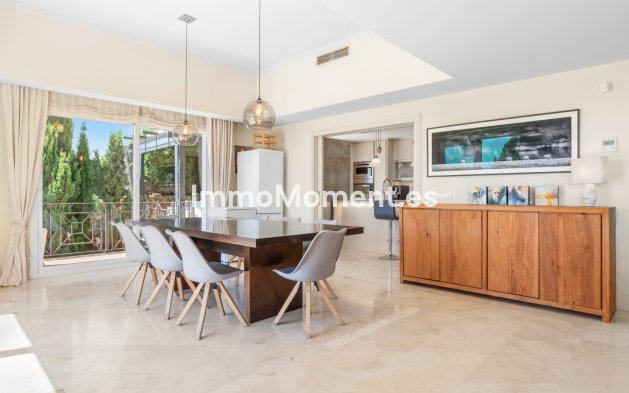 Bestaande woning - Vrijstaande villa - Manilva