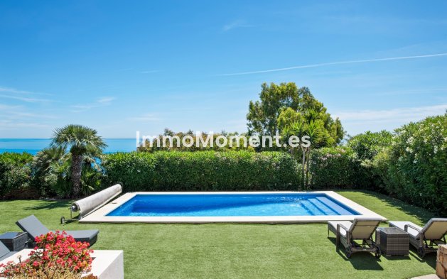 Bestaande woning - Vrijstaande villa - Manilva