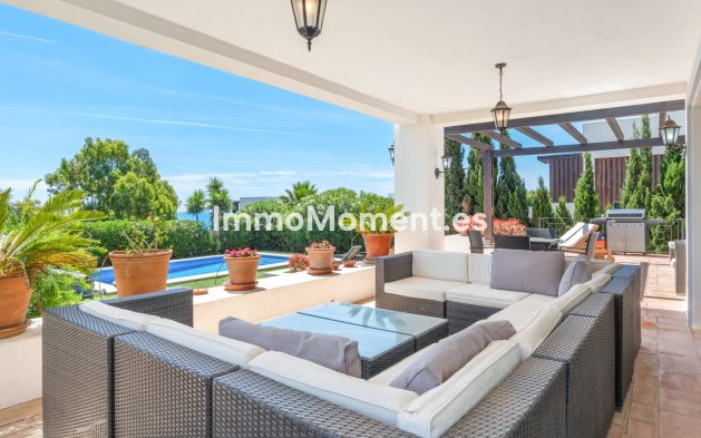Bestaande woning - Vrijstaande villa - Manilva
