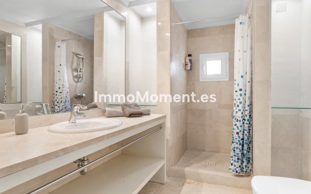 Bestaande woning - Vrijstaande villa - Manilva