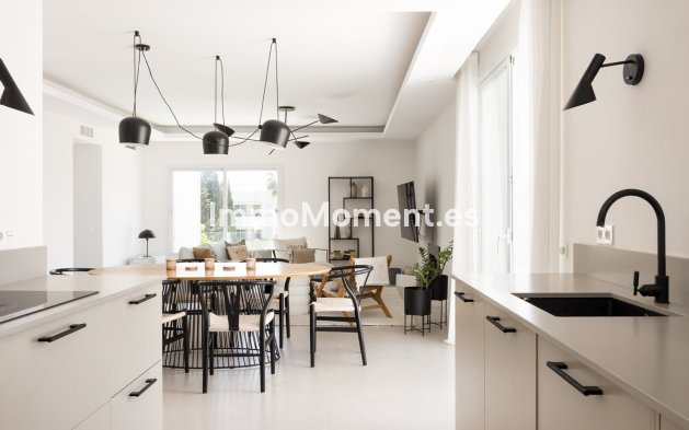 Wiederverkauf - Wohnung - Marbella - Nueva Andalucía