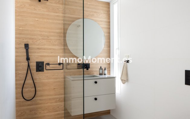 Wiederverkauf - Wohnung - Marbella - Nueva Andalucía