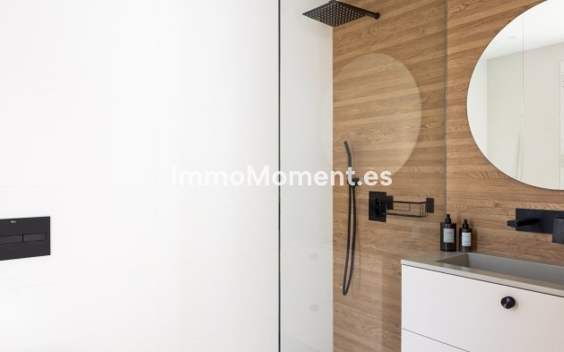 Wiederverkauf - Wohnung - Marbella - Nueva Andalucía