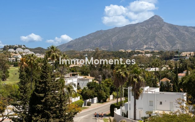 Wiederverkauf - Wohnung - Marbella - Nueva Andalucía
