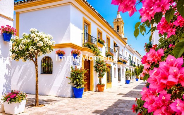 Resale - Apartment - Estepona - Estepona Centro