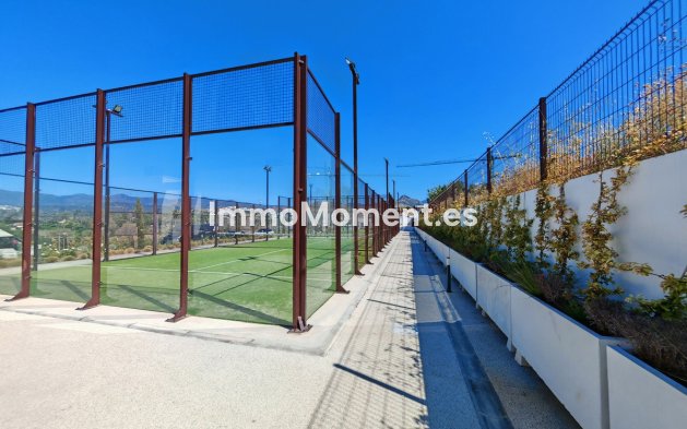 Resale - Apartment - Estepona - Cancelada