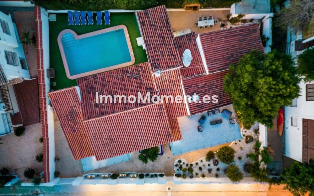 Resale - Detached villa - Orihuela - Dehesa de Campoamor