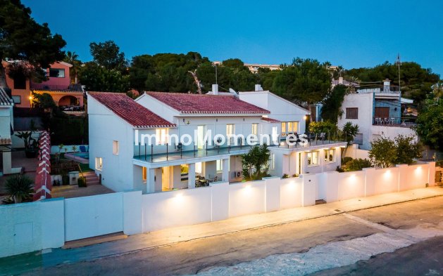 Resale - Detached villa - Orihuela - Dehesa de Campoamor