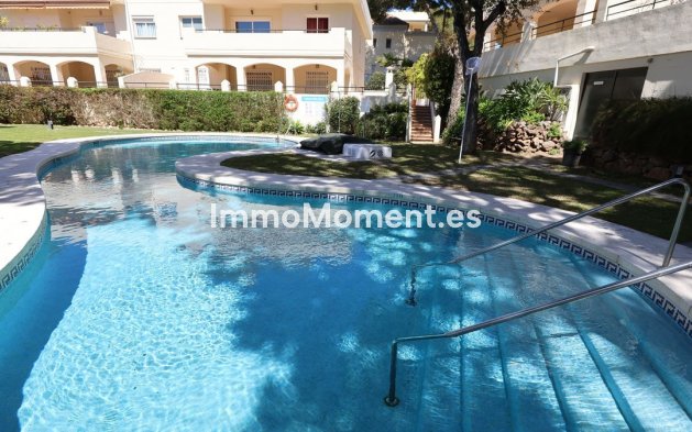 Resale - Apartment - Marbella - Artola