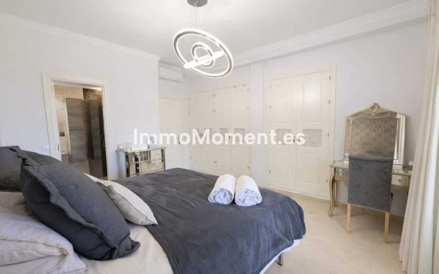 Resale - Apartment - Marbella - Artola