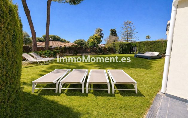 Resale - Apartment - Marbella - Artola