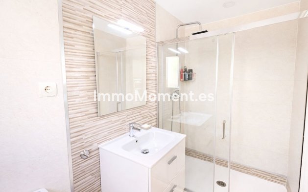 Resale - Apartment - Marbella - Artola