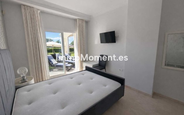 Resale - Apartment - Marbella - Artola