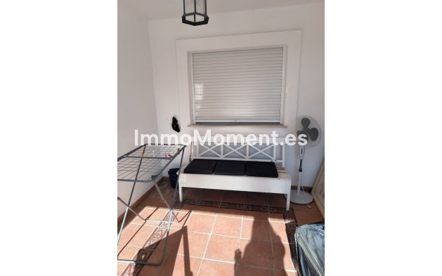 Resale - Apartment - Marbella - Río Real