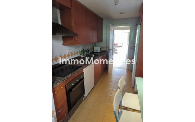 Resale - Apartment - Marbella - Río Real