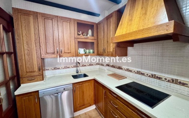 Wiederverkauf - Freistehende Villa - Benalmadena - Benalmadena Pueblo