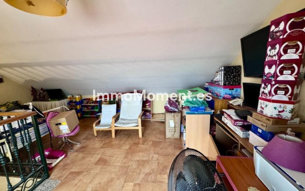Wiederverkauf - Freistehende Villa - Benalmadena - Benalmadena Pueblo