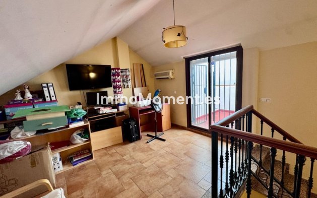 Wiederverkauf - Freistehende Villa - Benalmadena - Benalmadena Pueblo