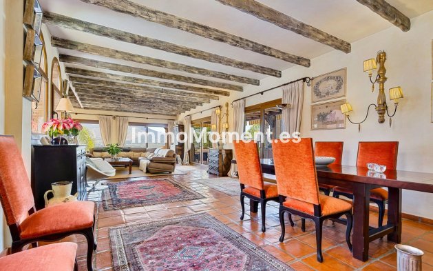 Reventa - Casa de campo - Interior  - Coín