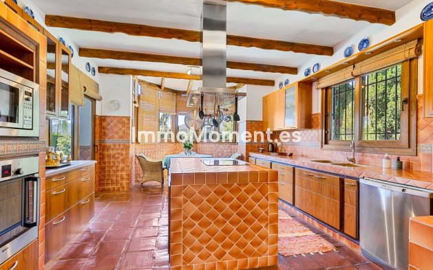 Reventa - Casa de campo - Interior  - Coín