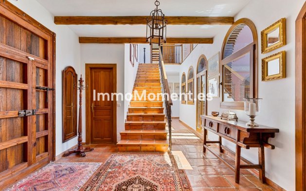 Reventa - Casa de campo - Interior  - Coín