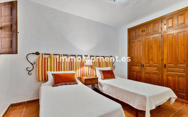 Reventa - Casa de campo - Interior  - Coín