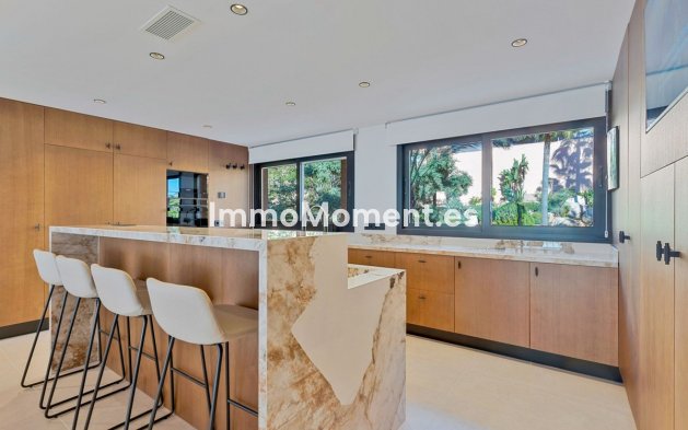 Revente - Appartement - Marbella - Nueva Andalucía