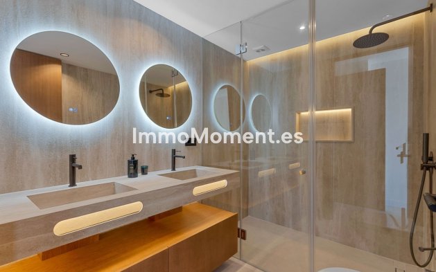 Revente - Appartement - Marbella - Nueva Andalucía