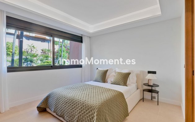 Revente - Appartement - Marbella - Nueva Andalucía