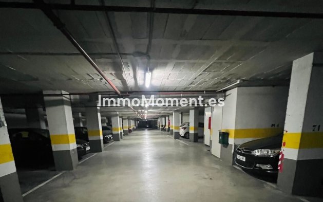 Resale - Apartment - Marbella - Marbesa