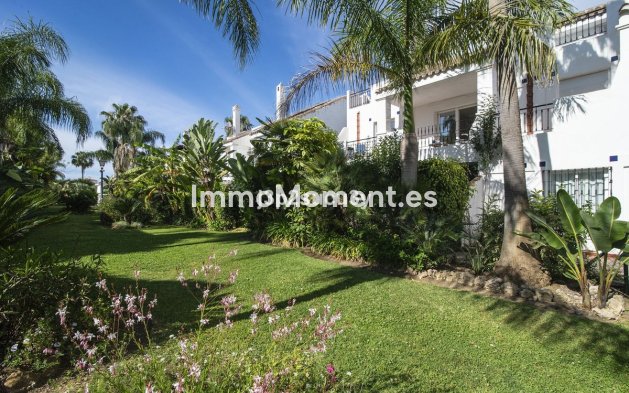 Wiederverkauf - Freistehende Villa - Marbella - Nueva Andalucía