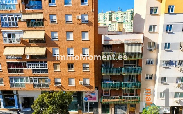 Revente - Appartement - Málaga - Haza Cuevas