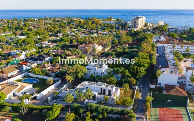 Wiederverkauf - Freistehende Villa - Marbella - Guadalmina Baja