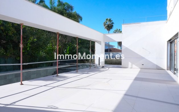 Wiederverkauf - Freistehende Villa - Marbella - Guadalmina Baja