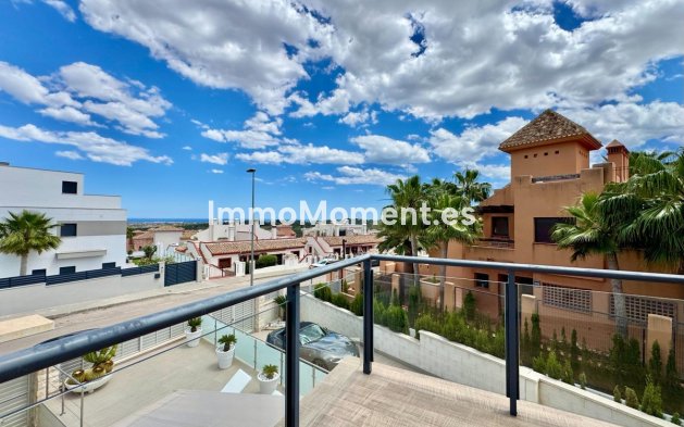Reventa - Villa independiente - San Miguel de Salinas - San Miguel de Salinas Centro