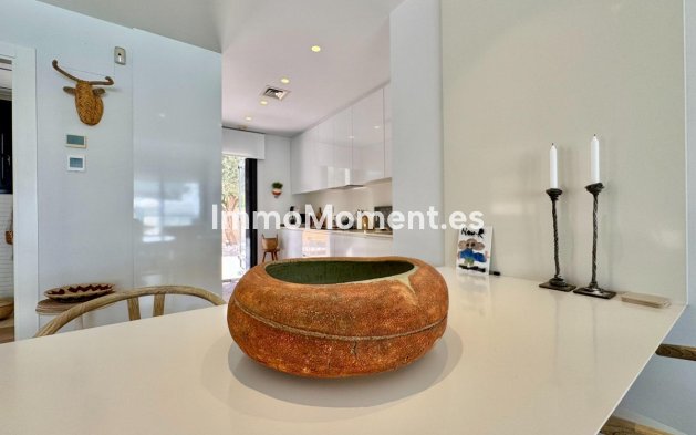 Reventa - Villa independiente - San Miguel de Salinas - San Miguel de Salinas Centro