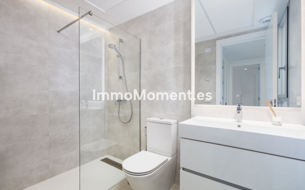 Resale - Townhouse - Estepona - Estepona Centro