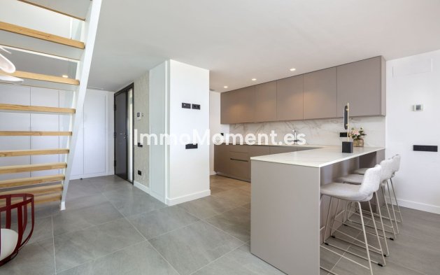 Resale - Townhouse - Estepona - Estepona Centro