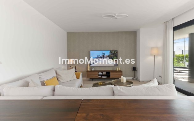 Revente - Appartement - Estepona  - Estepona Centro