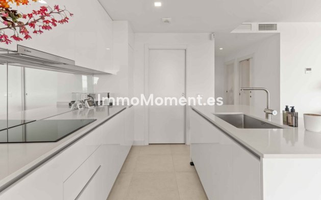 Revente - Appartement - Estepona  - Estepona Centro