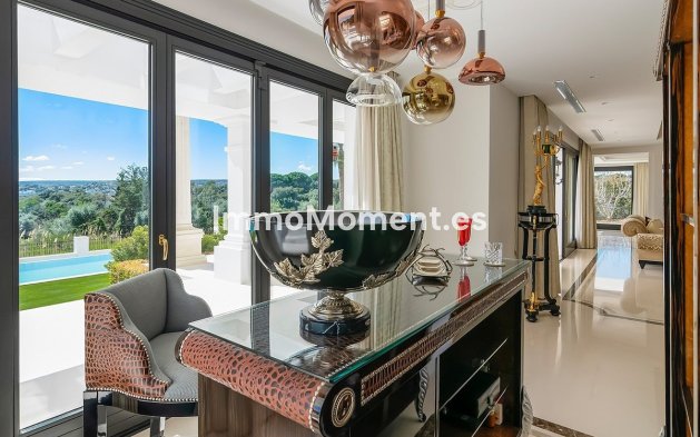 Resale - Detached villa - Sotogrande