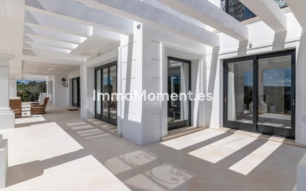 Resale - Detached villa - Sotogrande