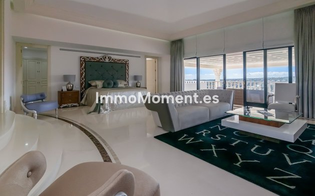 Resale - Detached villa - Sotogrande
