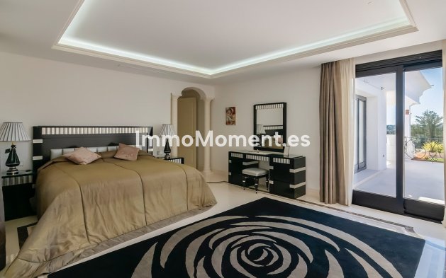 Resale - Detached villa - Sotogrande