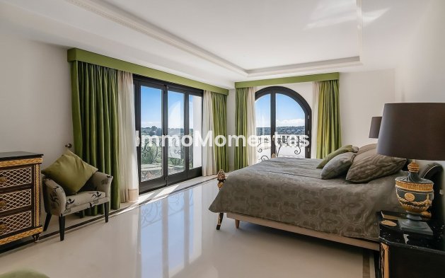 Resale - Detached villa - Sotogrande