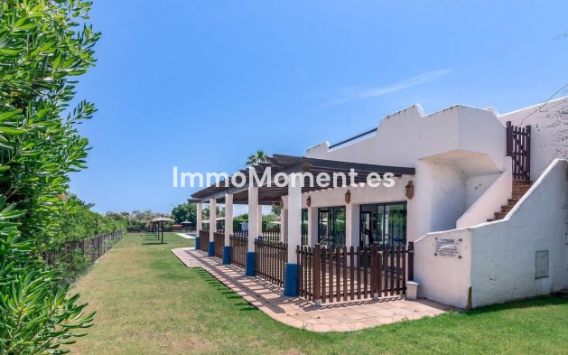 Resale - Apartment - Sotogrande