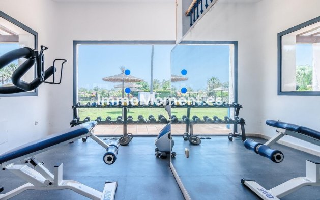 Resale - Apartment - Sotogrande