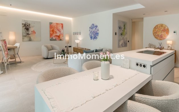 Resale - Apartment - Sotogrande