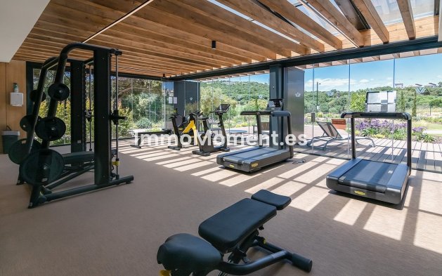 Resale - Apartment - Sotogrande