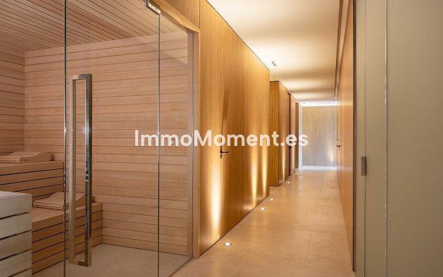Resale - Apartment - Sotogrande